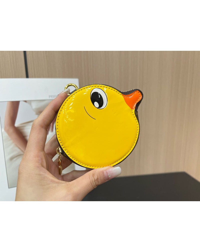 ルイヴィトン キーホルダー 可愛いダックオシャレバッグ飾り物小銭入れフック付き紛失防止