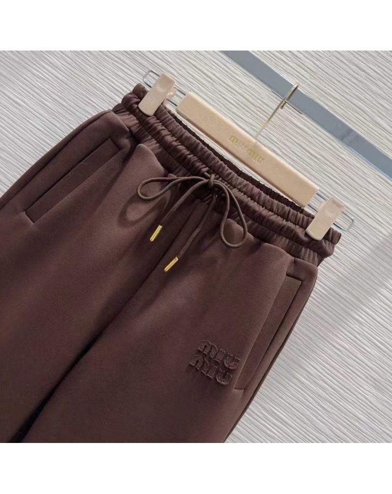 ミュウミュウ上下セットスウェットコートパンツ女性人気アップセット売れ筋