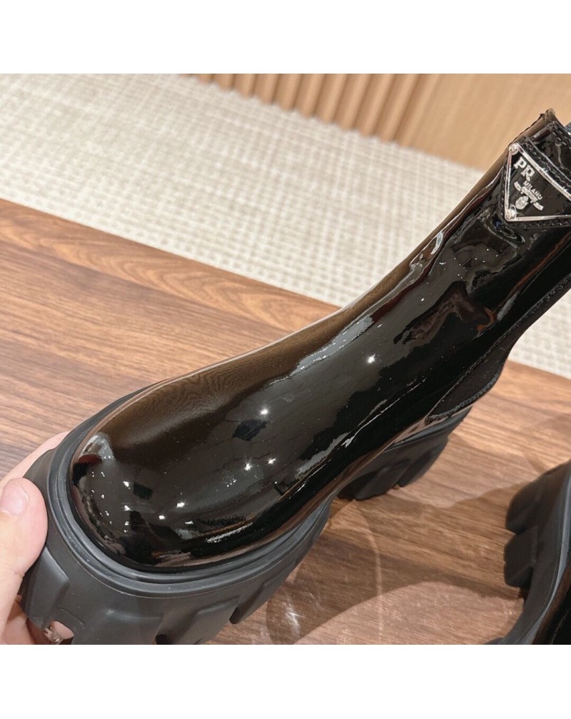 プラダ ブーツ オシャレ人気ショートブーツ女性向けファッション超人気つや消し表面と光沢表面選択可能