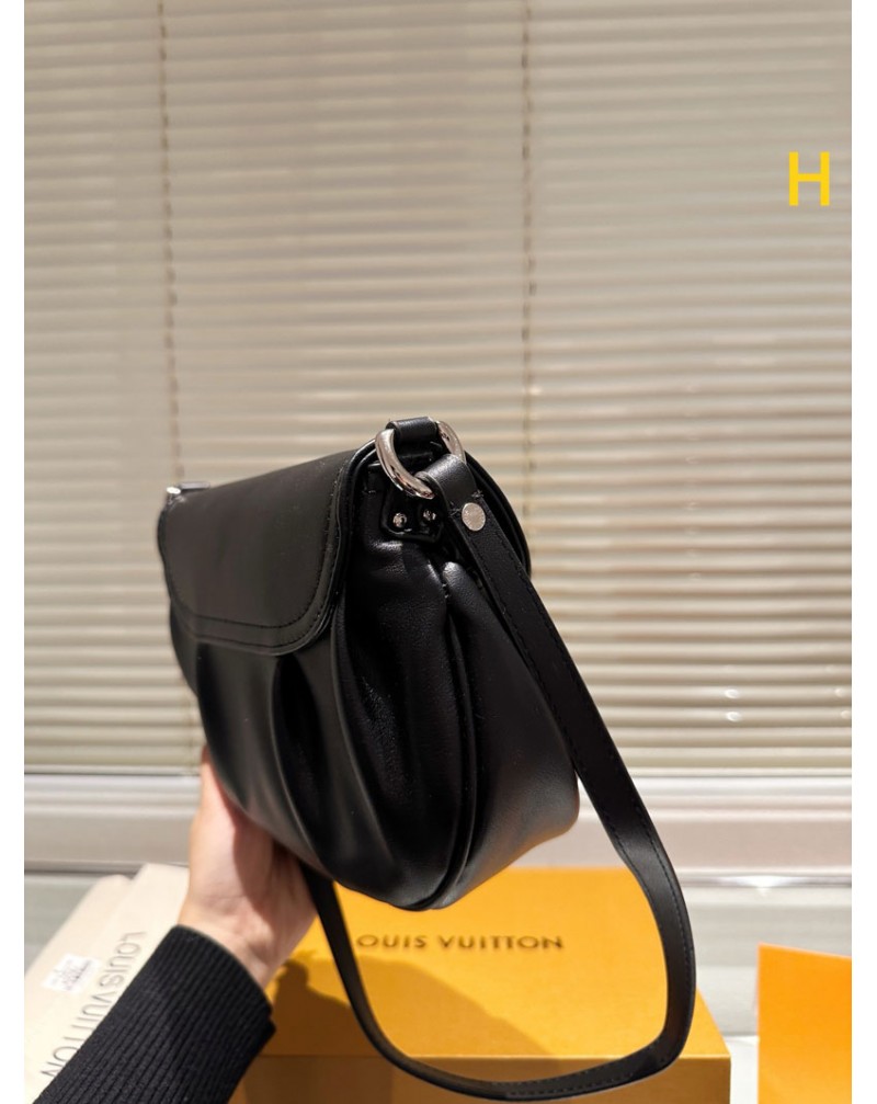 ルイヴィトン ショルダーバッグ オシャレ可愛いファッション感カバン