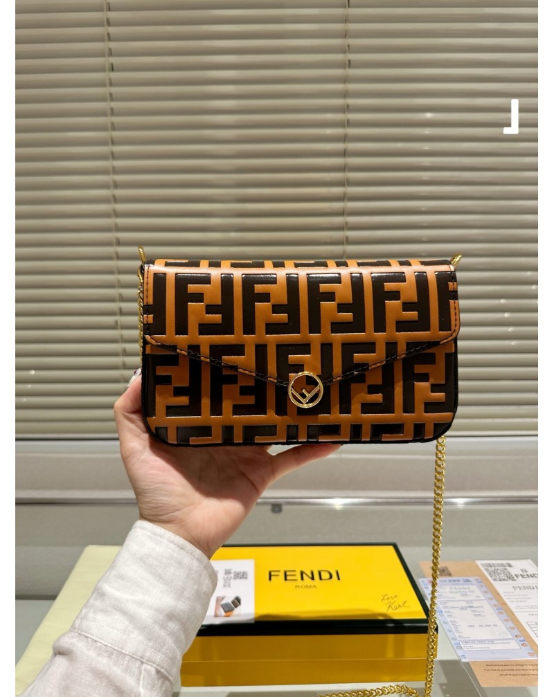 フェンデイ ショルダーバッグ三点セット経典ファッション感オシャレ可愛い
