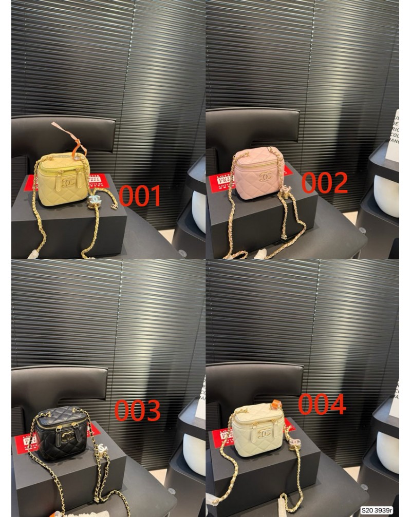 シャネル ミニ化粧バッグオシャレ可愛い斜め掛けミニバッグチェーン肩紐ミラー付き高品質革製