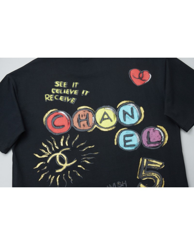 シャネル Tシャツ半袖個性潮流落書きプリント人気ブランドティシャツコットン新作短袖メンズレディース兼用