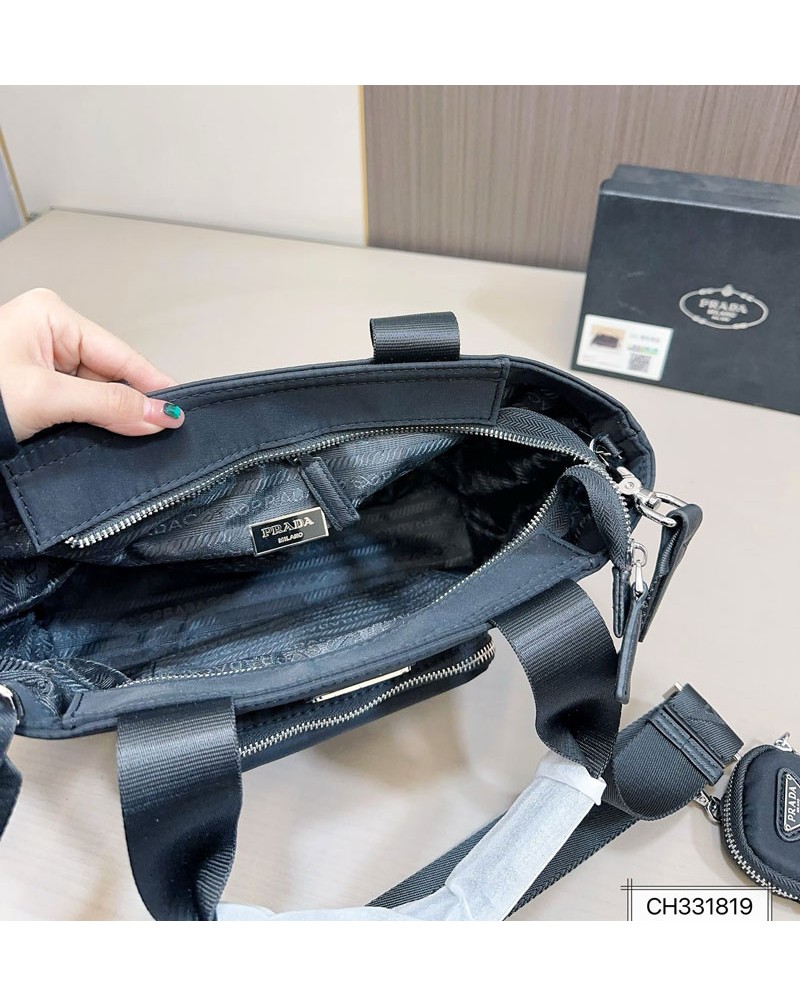 プラダ ショルダーバッグ超人気ファッションオシャレ簡約ハンドバッグポケット付き