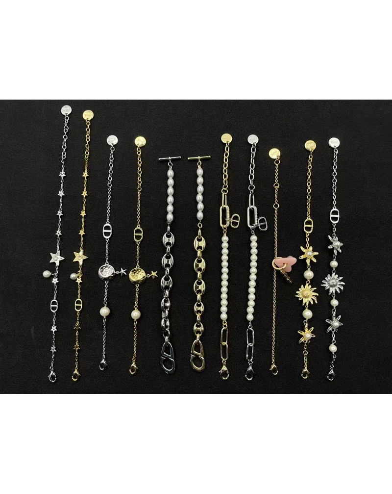 ディオール ブレスレットキラキラ真珠かわいいオシャレブレスレットスタイリッシュ