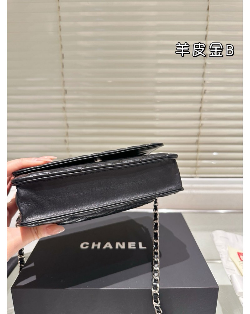 シャネル ショルダーバッグ超人気オシャレ小香風斜め掛けバッグチェーン肩紐菱形金銀色2色選択