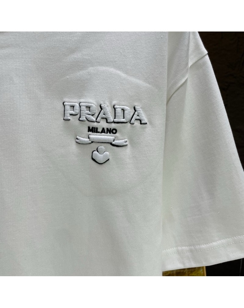 プラダ  Tシャツシンプル半袖刺繍ロゴティシャツトップス男女向け人気新作