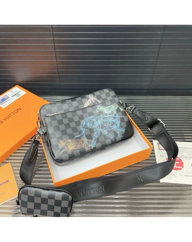 ルイヴィトン ショルダーバッグポケット付きメンズ向け個性落書きプリント付き潮流斜め掛けバッグファッション鞄