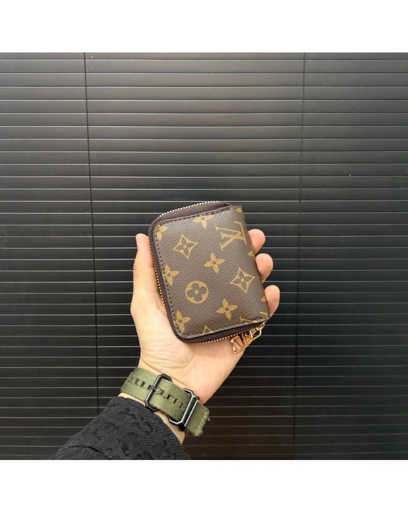 ルイヴィトン ウエストバッグ小銭入れカードケース三点セット オシャレ