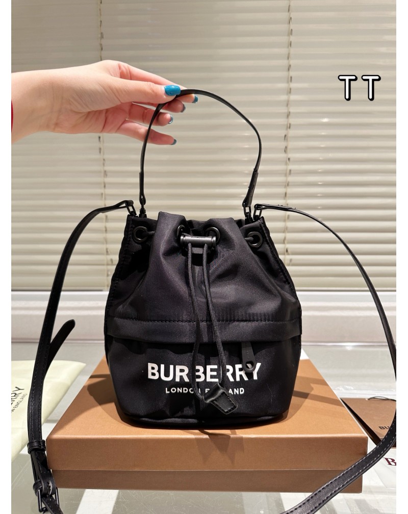 バーバリー ハンドバッグ型 オシャレミニショルダーバッグ巾着スタイルかわいい