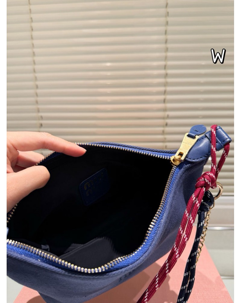 ミュウミュウ キャンバスバッグ 潮流オシャレショルダーバッグ人気