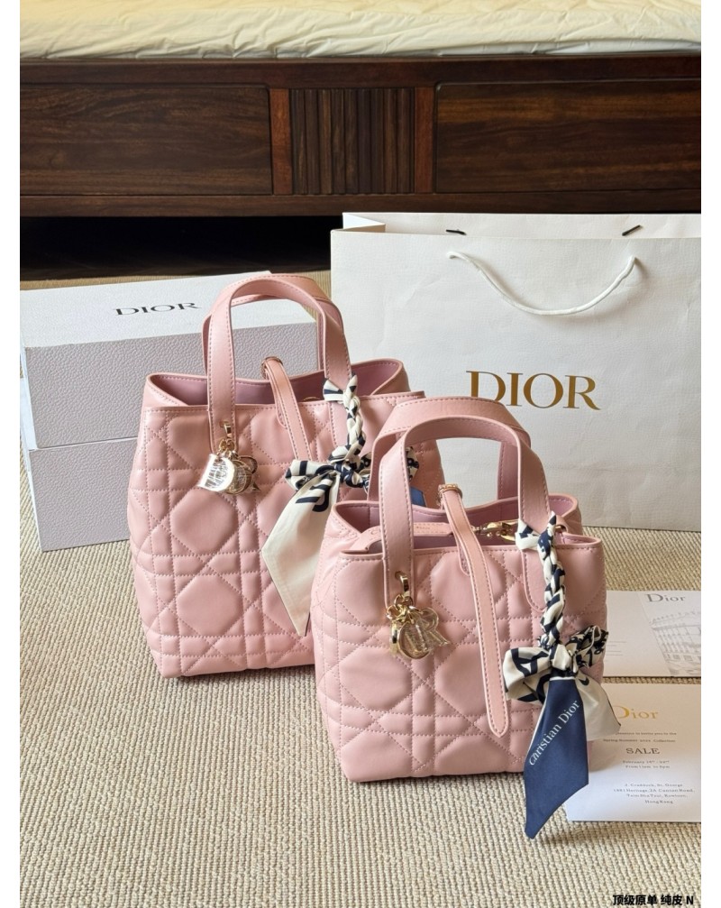 ディオール トートバッグカワイイピンクハンドバッグ高品質牛革製女性セレブ愛用
