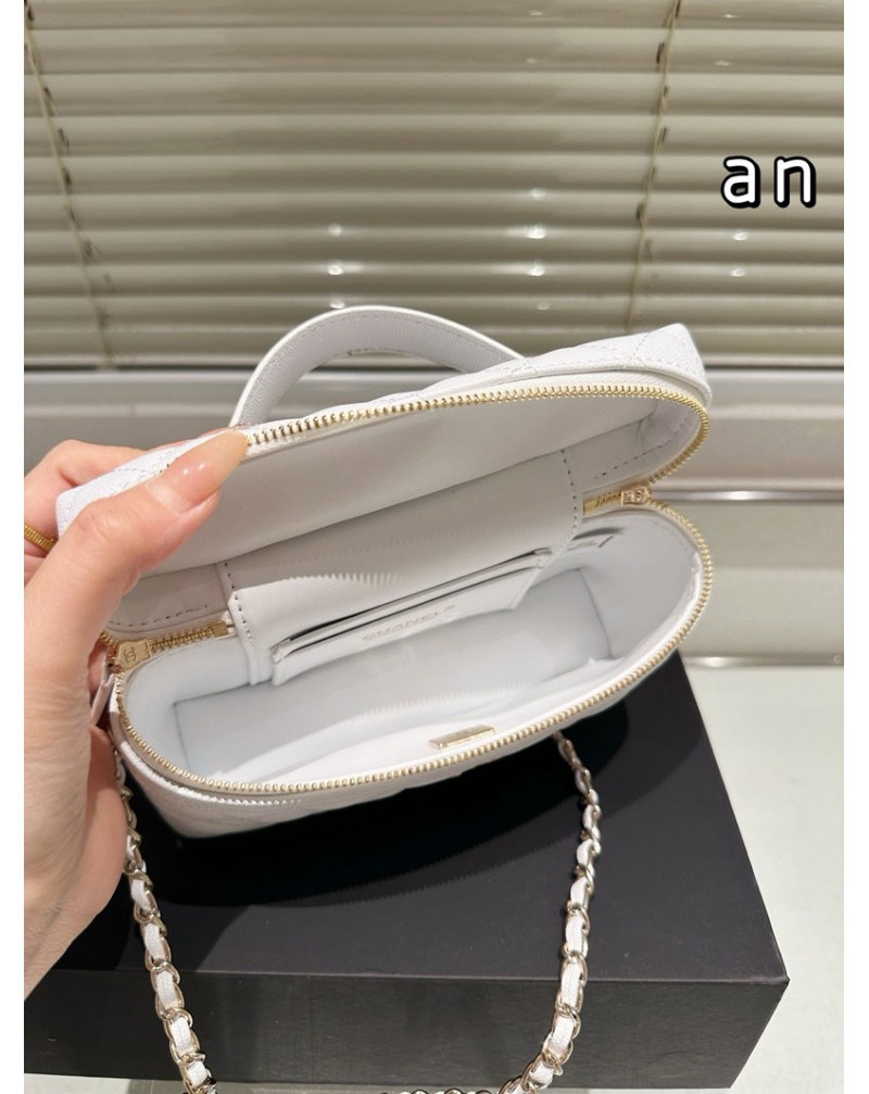 シャネル ショルダーバッグかわいいハンドバッグ菱形オシャレ小香風