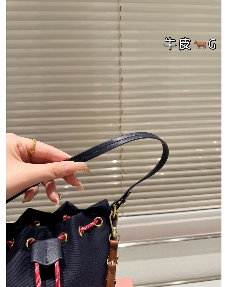 ミュウミュウ バケツバッグ可愛い オシャレブランドハンドバッグ潮流人気