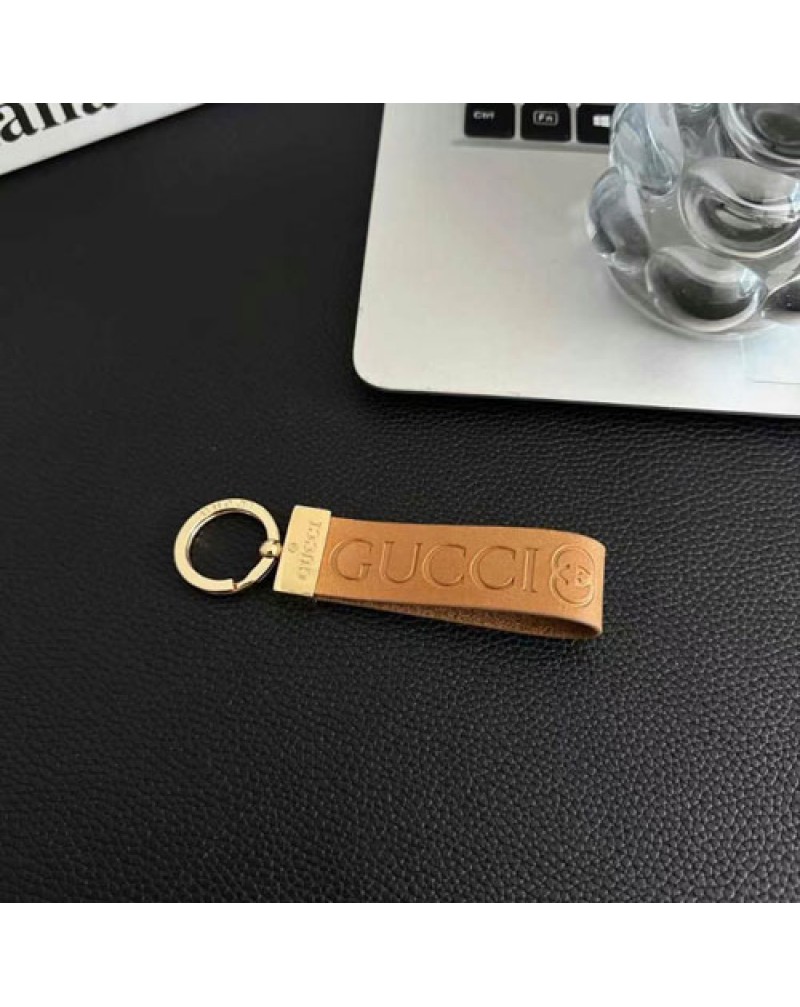 グッチ キーホルダー人気新作レザー製キーリングオシャレ