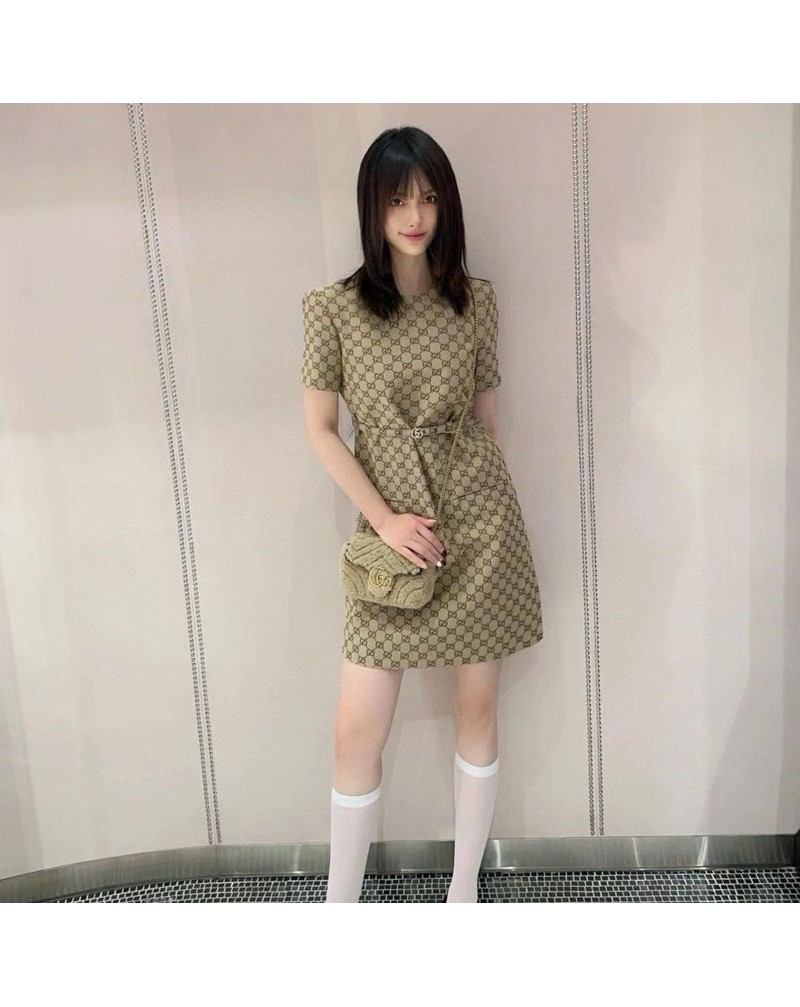 グッチ ワンピーススタイリッシュ洋服ファッションオシャレドレス女性人気