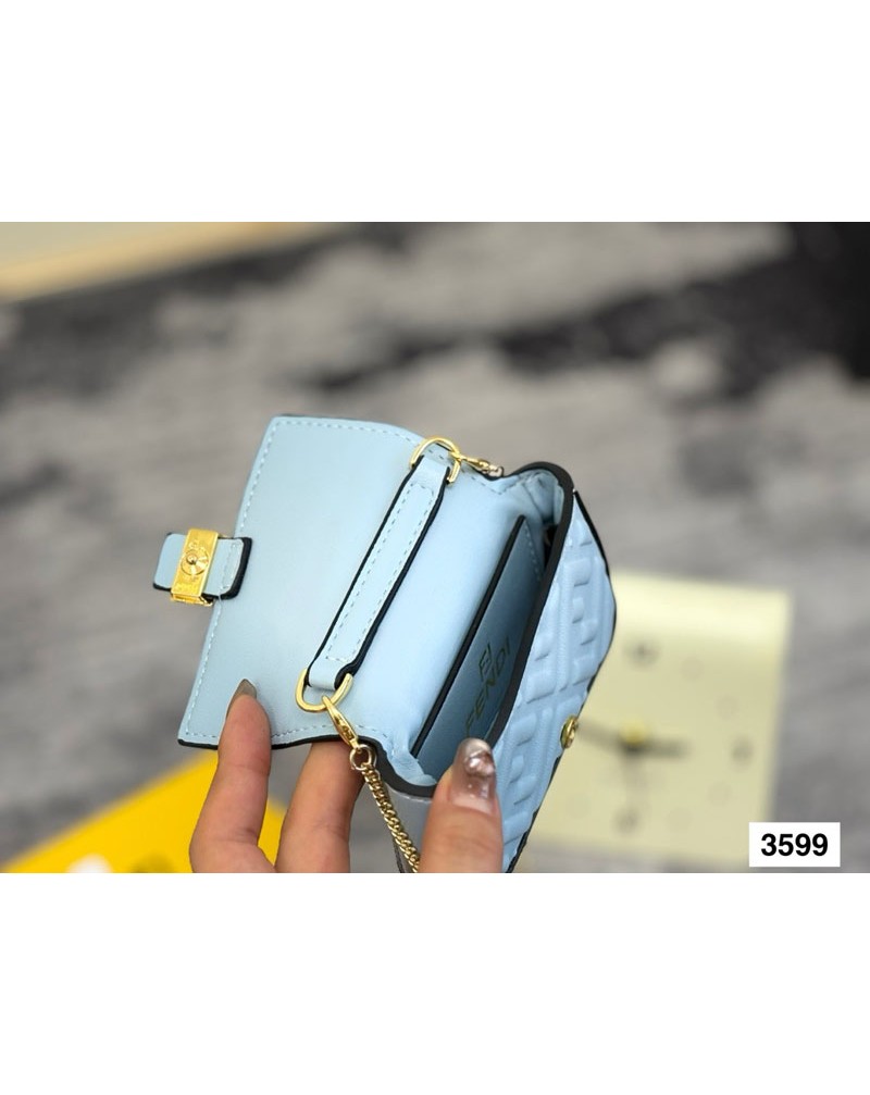 フェンデイ ミニショルダーバッグ立体的ロゴ付きmini斜め掛けバッグオシャレ可愛い