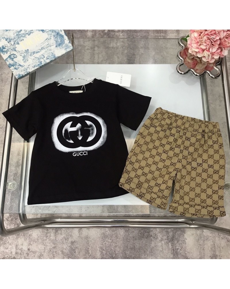 グッチ tシャツハーフパンツ二点セット子供ウェアオシャレスタイリッシュ半袖上下セットキッズ