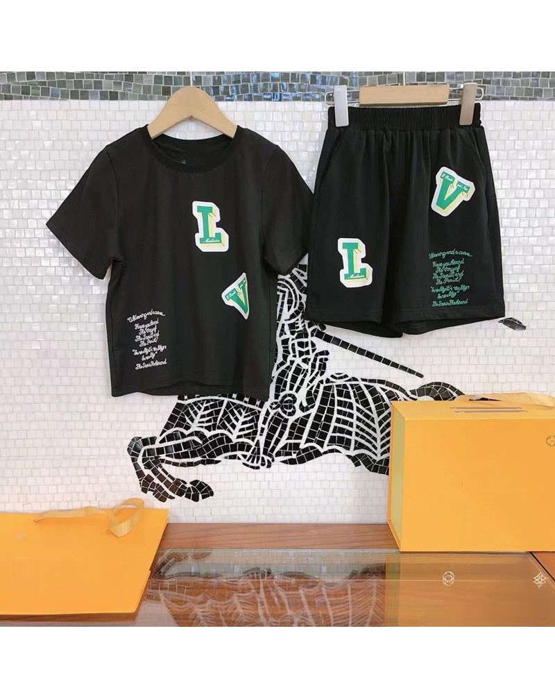 ルイヴィトン tシャツハーフパンツ二点セット子供用潮流半袖上下セット