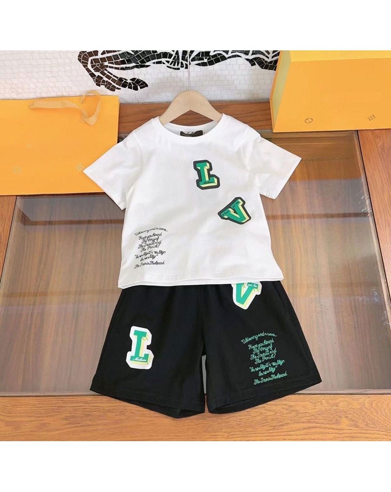 ルイヴィトン tシャツハーフパンツ二点セット子供用潮流半袖上下セット