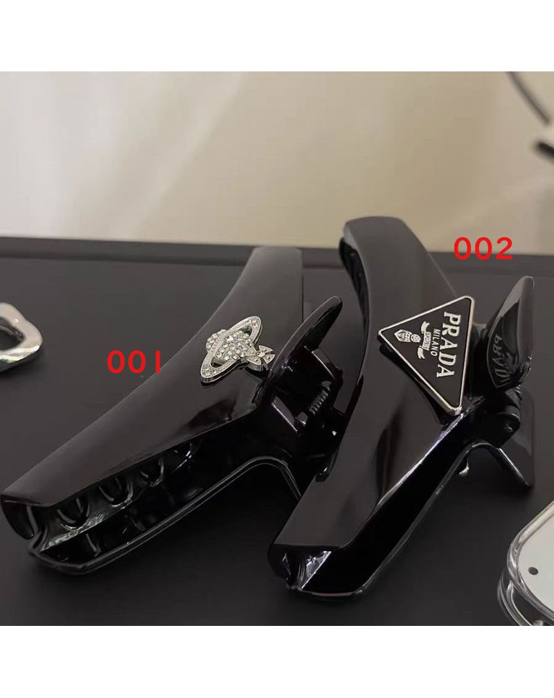 プラダ ヘアクリップオシャレprada 髪まとめアクセサリー人気