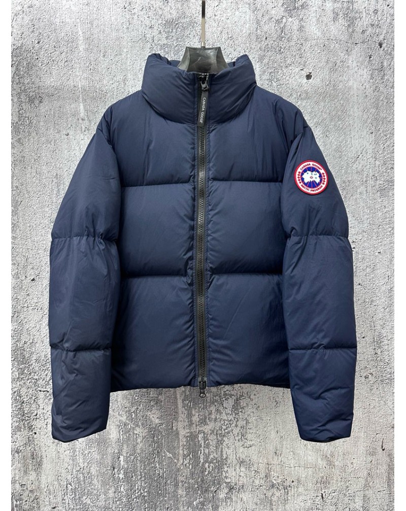 カナダグース ダウンジャケットオシャレブランドダウンジャケット暖かい防寒防風高品質