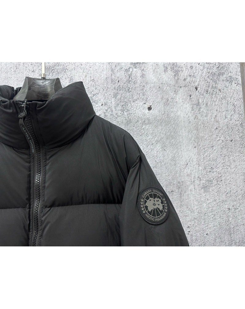 カナダグース ダウンジャケットオシャレブランドダウンジャケット暖かい防寒防風高品質
