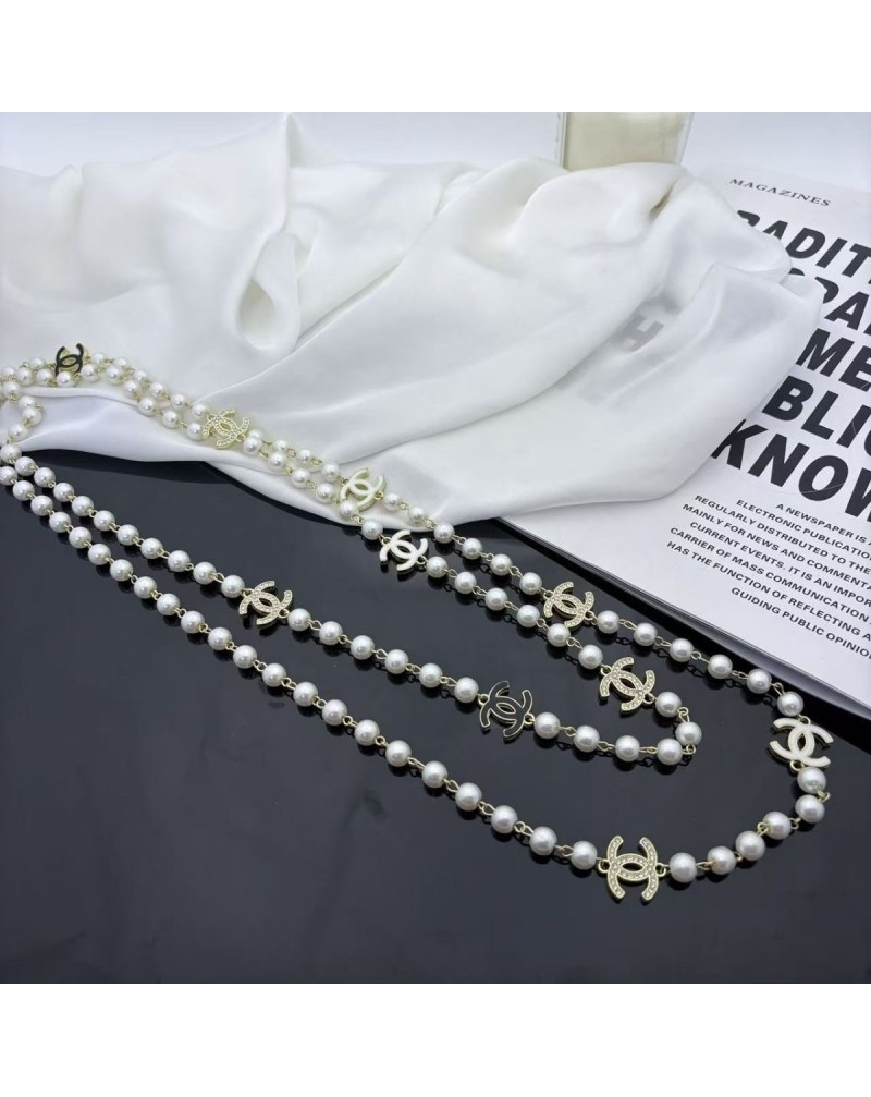 シャネル セーターネックレスキラキラ真珠付きオシャレ