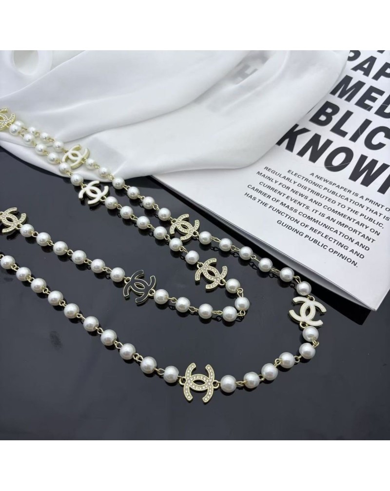シャネル セーターネックレスキラキラ真珠付きオシャレ