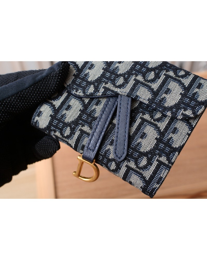 ディオール短財布お洒落精緻刺繍ロゴ三つ折り財布たくさんカードやお札入れ芸能人愛用