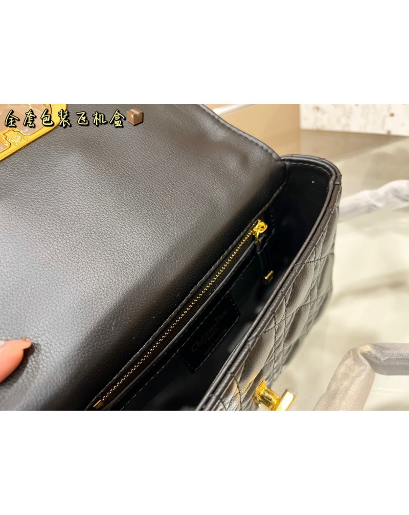 ディオールショルダーバッグお洒落人気新作カバン経典ファッション芸能人セレブ愛用
