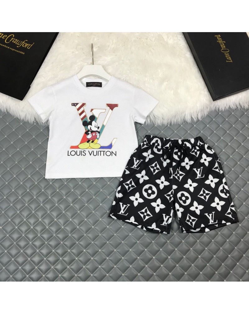 ヴィトンｔシャツ半ズボンアップセット子供達向けお洒落可愛いミッキー付きキッズ上下セットコットン製ソフト人気夏物
