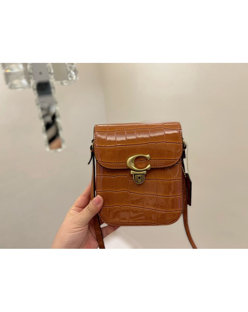 コーチミニショルダーバッグ携帯バッグお洒落可愛い経典高級革製携帯入れバッグ