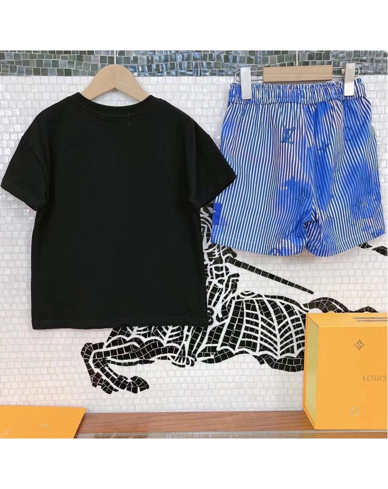 ヴィトンキッズ上下セットお洒落可愛い熊付き落書き子供用tシャツハーフパンツセットカジュアルファッション