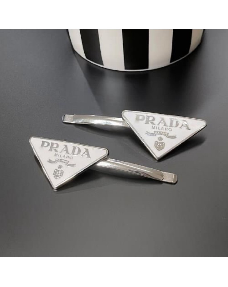 プラダヘアピンおしゃれ可愛い高級ヘアアクセサリー