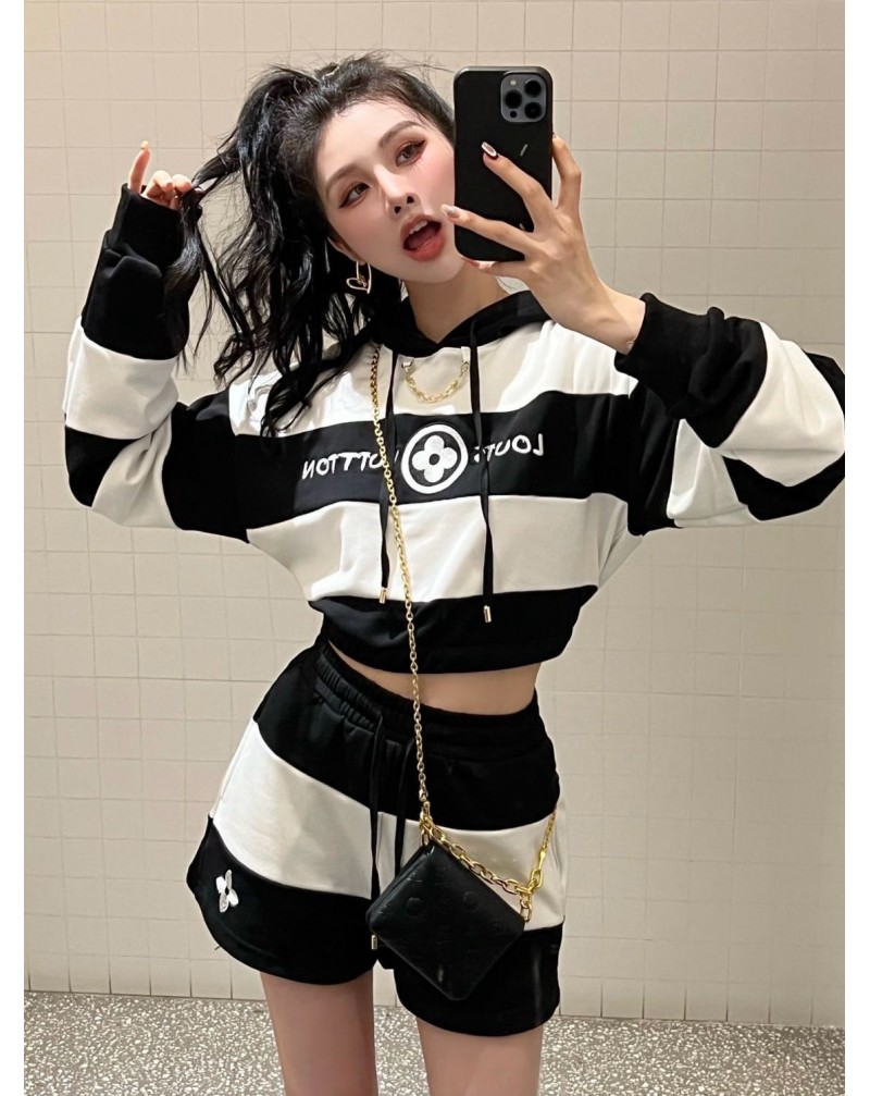 ヴィトンパーカー半ズボンセットお洒落カジュアルスウェット上下セットフード付き超人気