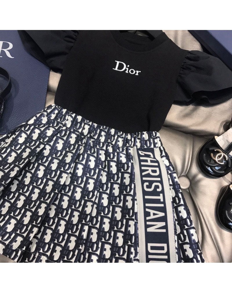 ディオーツ tシャツスカート子供向けお洒落半袖スカート経典プリント付きガールズ向け人気上下セット