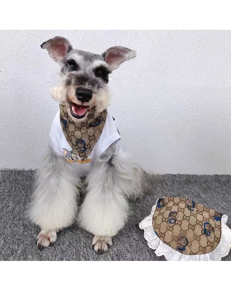 ディオール グッチ フェンデイ ヴィトン ペットの唾液タオルお洒落可愛いペット犬猫用三角型タオル