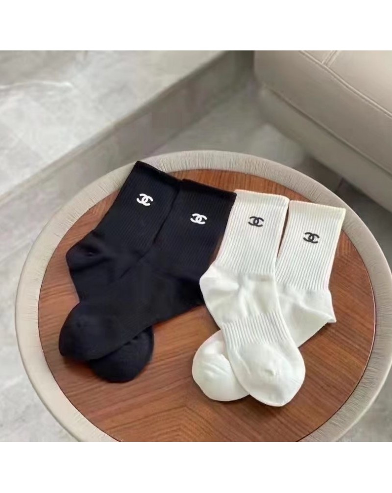 シャネル 靴下四点セットコットン製ソフト通気性良いソックレス女性向け人気