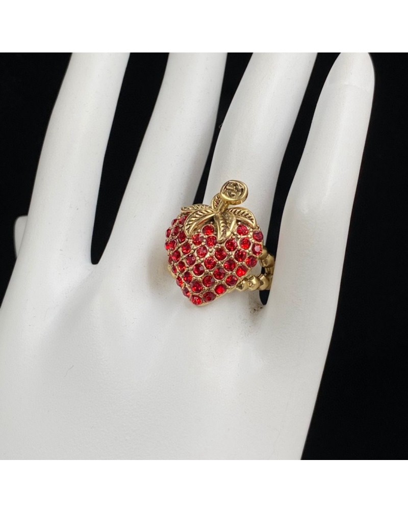 グッチ 指輪可愛いいちごリングお洒落キラキラ グッチ 指輪可愛いいちごリングお洒落キラキラ