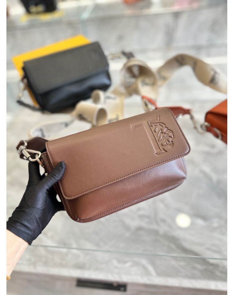 tod's ショルダーバックお洒落高品質斜め掛けバッグ潮流個性男女向け独特肩紐サイズ調節可能