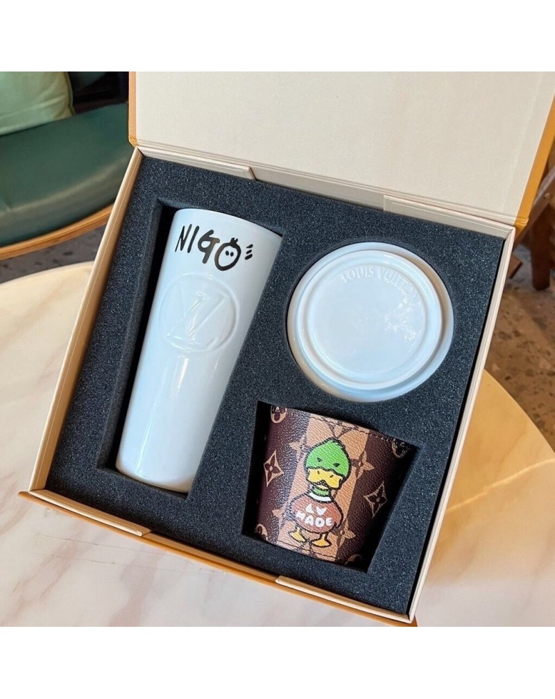 ヴィトンカップ蓋ある可愛い陶器のカップ革製断熱カップカバー付き