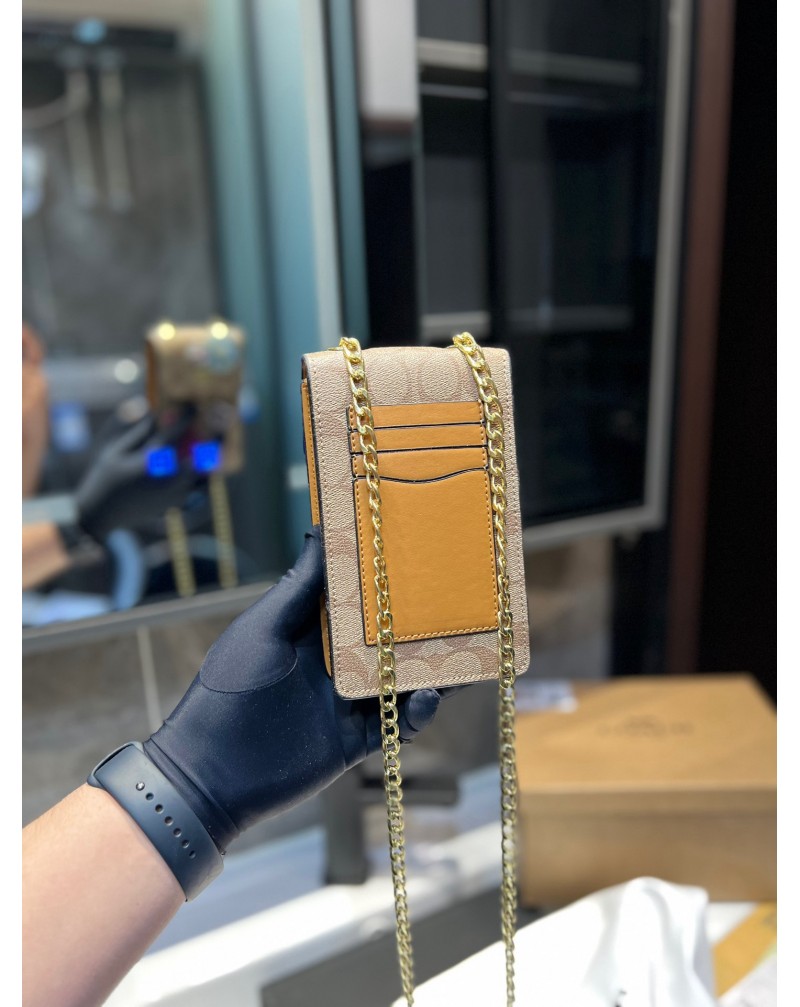 コーチ 携帯バック個性刺繡をはり可愛いミニショルダーバック人気口紅化粧やティッシュやカードや鍵収納可能