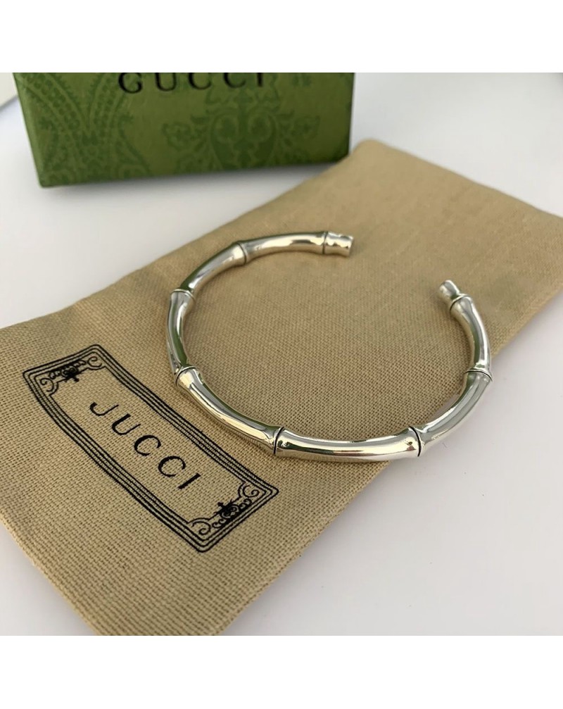 グッチ ブレスレットシンプルファッション欧米風 ブランドブレスレット竹の節のデザイン男女向け