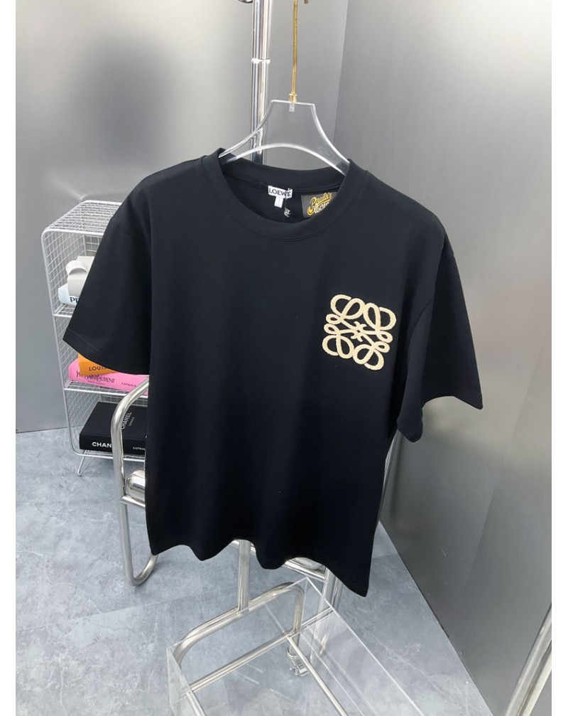 ロエベ Tシャツ半袖ファッション人気刺繡ロゴ高級コットントップス男女向け ロエベ Tシャツ半袖ファッション人気刺繡ロゴ高級コットントップス男女向け