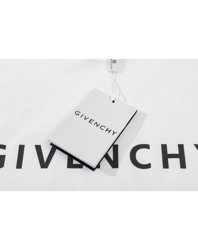 ジバンシー Tシャツ半袖お洒落ジュアルペアお揃いティシャツ短袖コットントップス超人気 ジバンシー Tシャツ半袖お洒落ジュアルペアお揃いティシャツ短袖コットントップス超人気