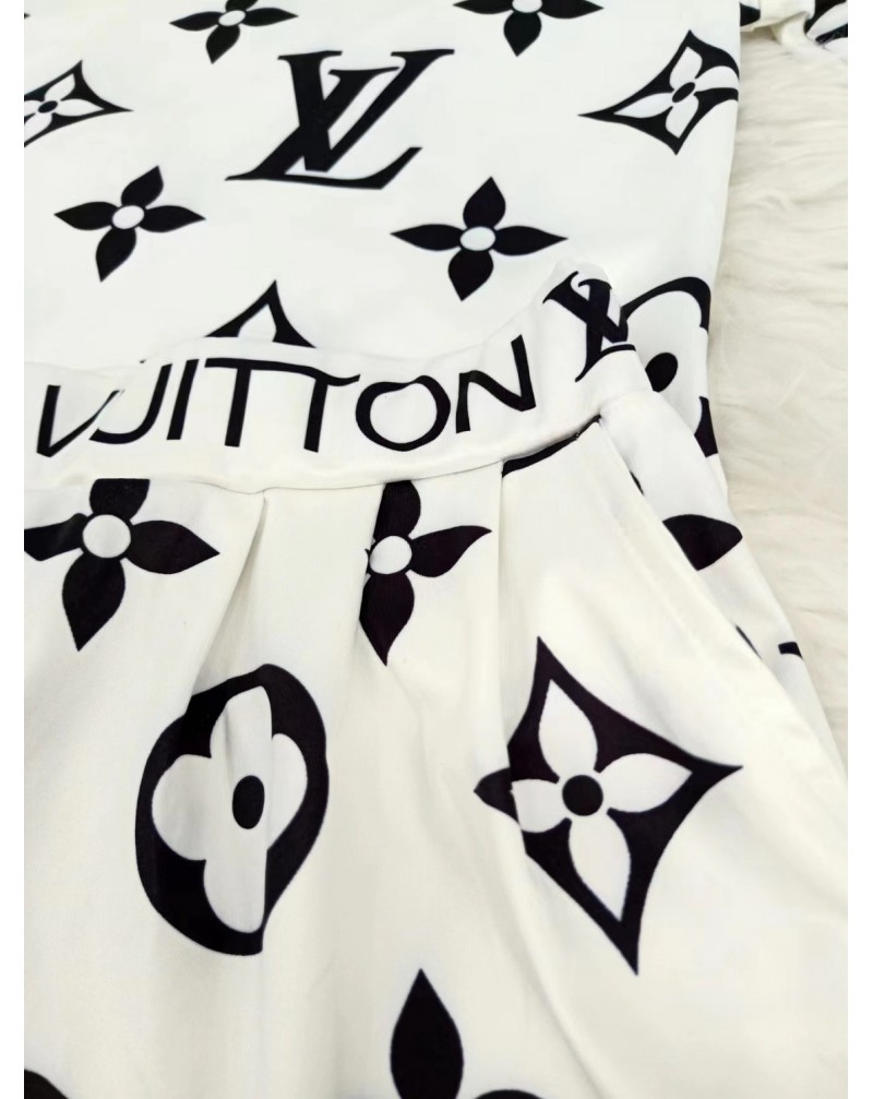 ヴィトン半袖ズボン２点セットお洒落モノグラム超人気上下セットファッション