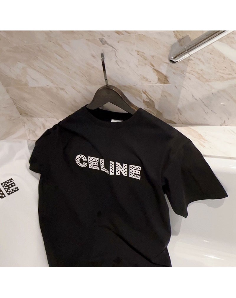 セリーヌ Tシャツ半袖お洒落カジュアル人気コットントップス潮流芸能人愛用立体ロゴ セリーヌ Tシャツ半袖お洒落カジュアル人気コットントップス潮流芸能人愛用立体ロゴ