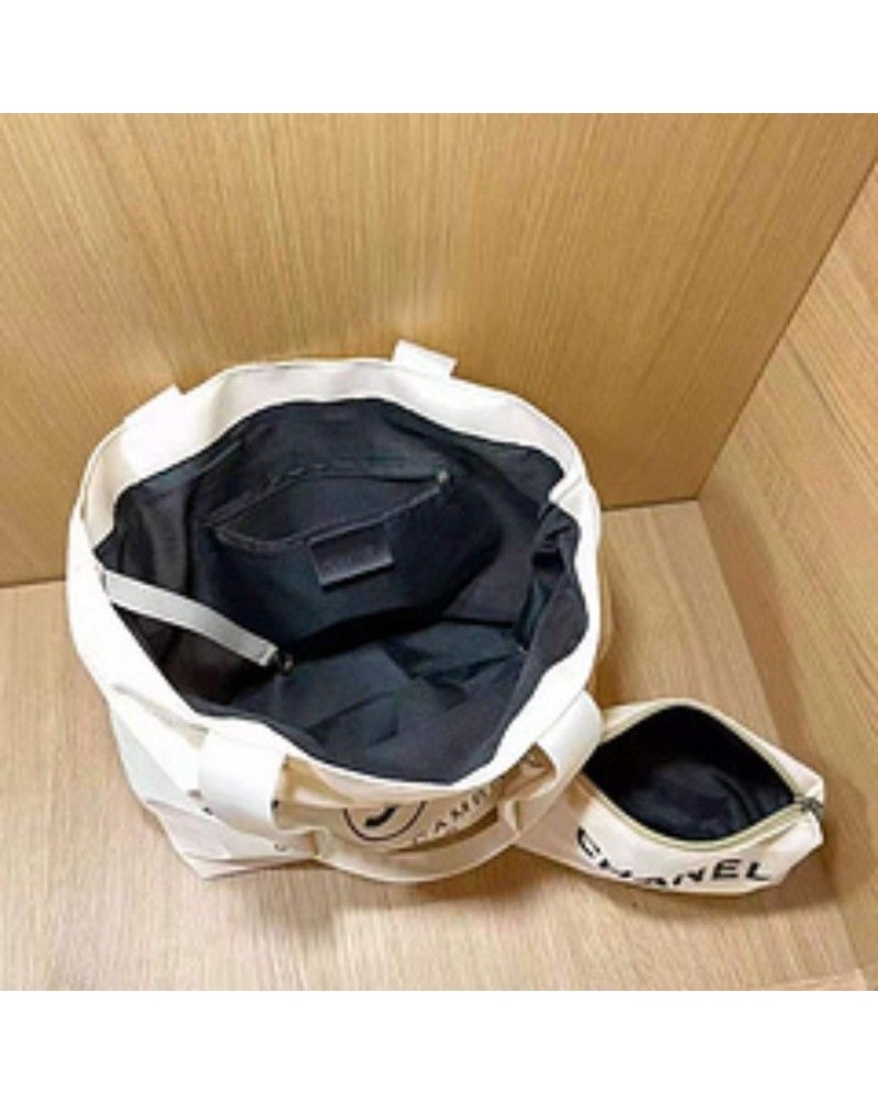 シャネル キャンバスバック高級お洒落小香風ファッションショルダーバックポケット付き大容量耐久性よい シャネル キャンバスバック高級お洒落小香風ファッションショルダーバックポケット付き大容量耐久性よい
