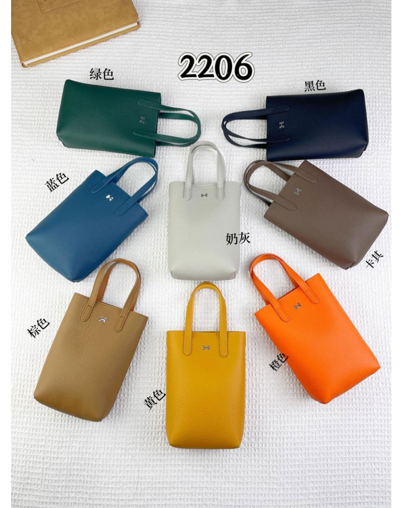 エルメス 携帯バッグ持ち手ショルダーバッグミニバッグマグネットボタン付き紛失防止皮製高級感